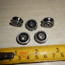 Roller Bearing with a Circle Groove (LFR5302-10 2RS)